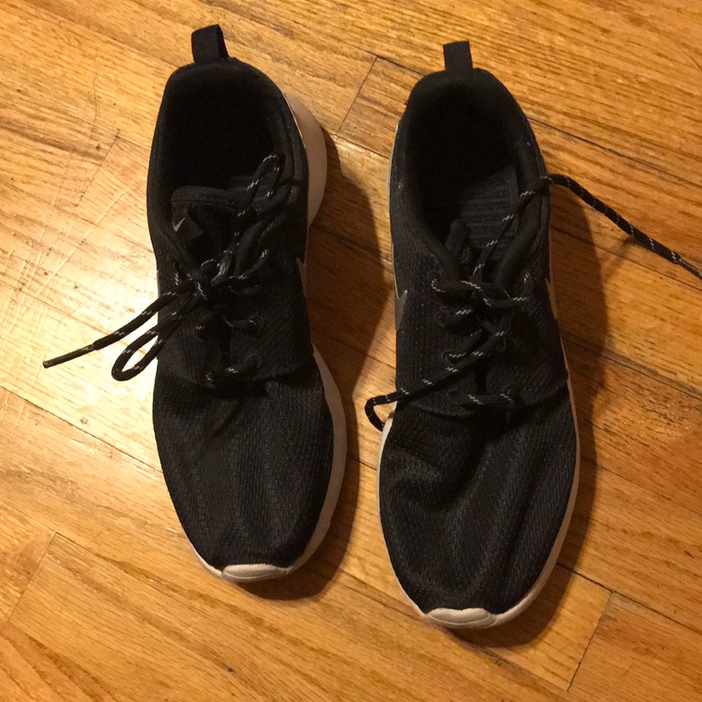 Nike Roshe shoes!